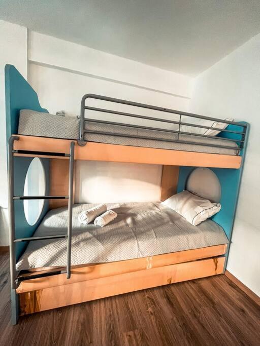 Escala Double Loft 1 & Parking In The City Center Volos Esterno foto